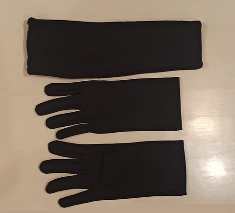 Комплект б/у: повязка на голову и перчатки чёрные, на рост 118-140
