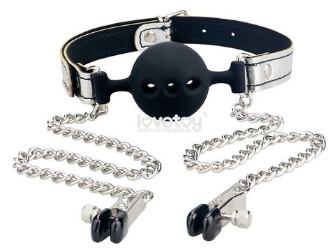 Серебристо-черный кляп с зажимами на соски Breathable Ball Gag With Nipple Clamp - Lovetoy LV761007