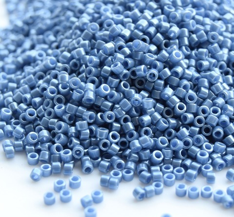 DB-0267 Бисер цилиндрический Миюки делика 11/0 не прозрачный голубика /Miyuki delica 11/0 Opaque Blueberry Luster