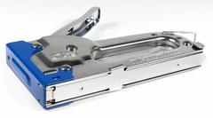 Данные степлеры отличаются повышенной точностью изготовления деталей ударного механизма