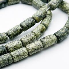 Серпентинит бусины (змеевик), размер около 9,5*5,8 мм, цена за 9 шт (1/4 нити)