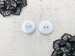 Пуговицы, d 1,8 см, 2 прокола, белый