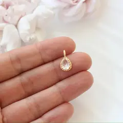 Подвеска Капля с белым фианитом, 15*8 мм, позолота, П417