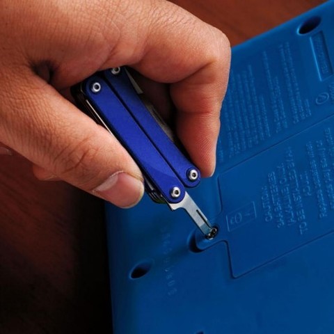 Мультитул-брелок Leatherman Squirt PS4 Blue, 9 функций (831230) цвет синий | Multitool-Leatherman.Ru