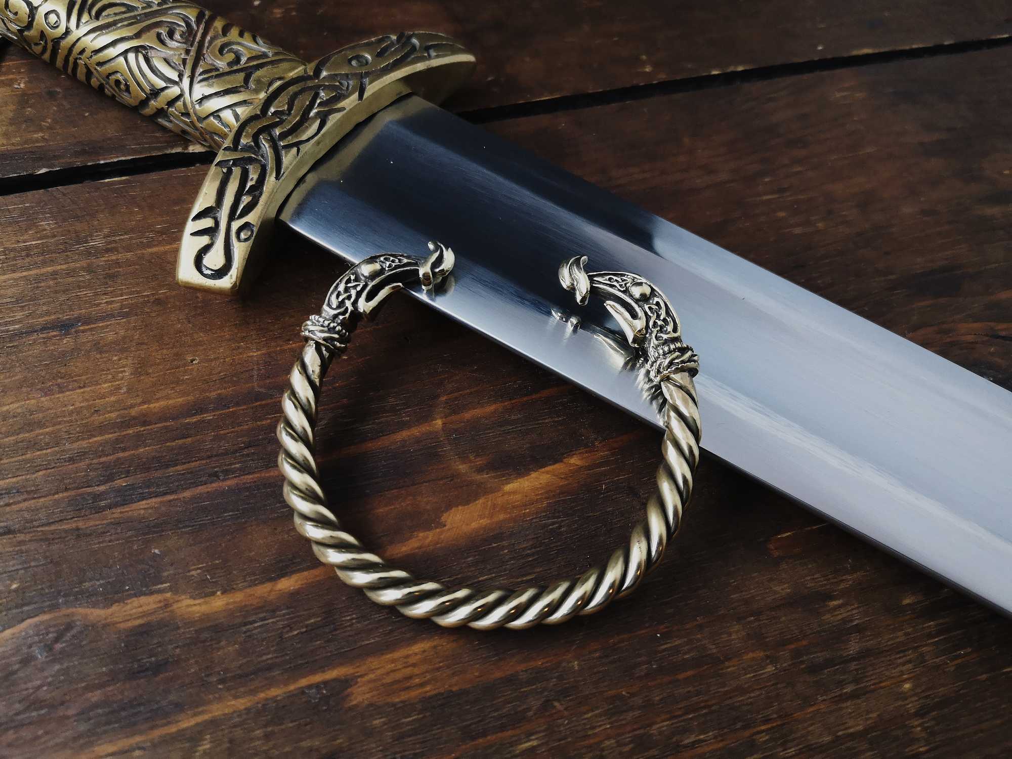 Браслет Рагнара из сериала "Викинги" (бронза) – купить за 3 200 ...