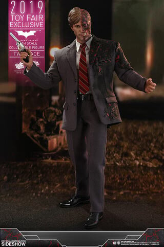 Фигурка Hot Toys DC The Dark Knight: Two-Face