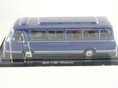 ZIL-118K Yunost blue-silver 1:43 DeAgostini Auto Legends USSR Best #11