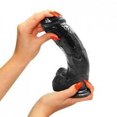 Фаллоимитатор на присоске чёрный 17*3,5 см