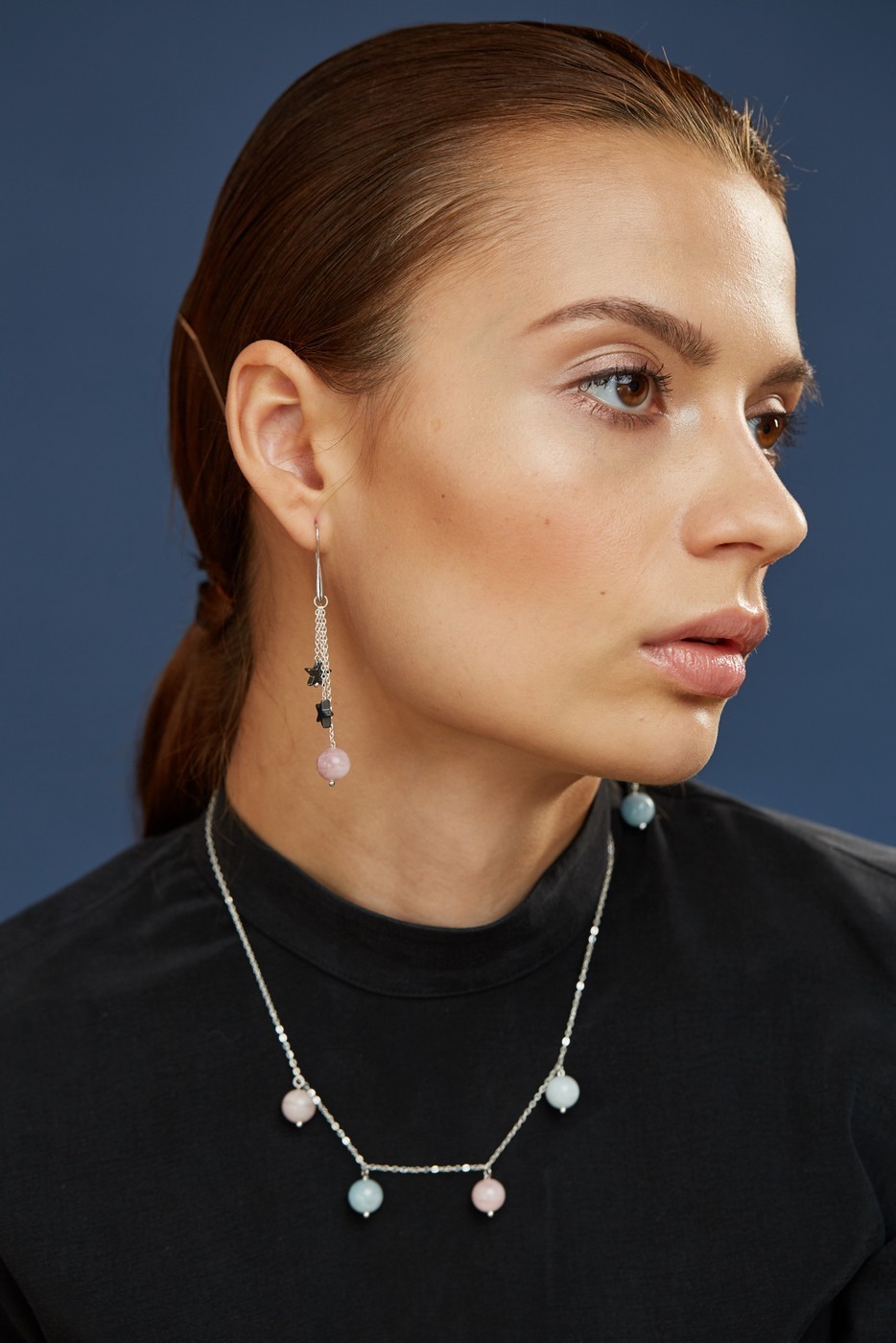 Серьги асимметричные из берилла с гематитом