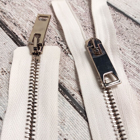 Молния разъемная металлическая с двумя замками RACCAGNI 77 см белый