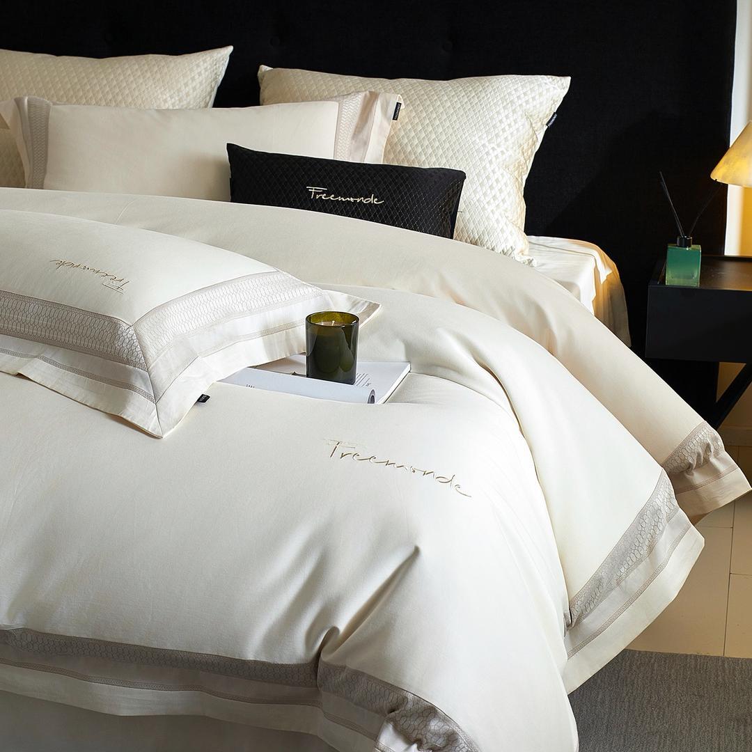 FREEMONDE комплект двуспальный Египетский хлопок Белый с кантом