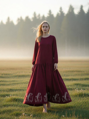 Иоанна. Платье льняное с капюшоном, вышивка по низу юбки PL-422615