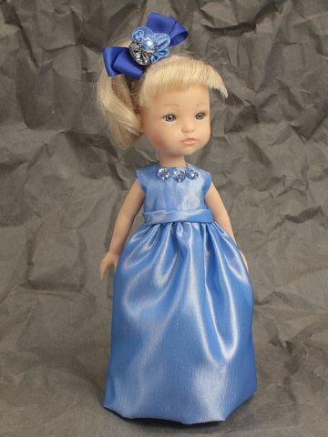 Голубой шелк - На кукле. Одежда для кукол, пупсов и мягких игрушек.