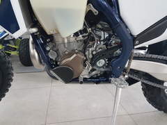 Пластиковая защита KTZ для мотоцикла Husqvarna FE 501/450 (2017-2023)
