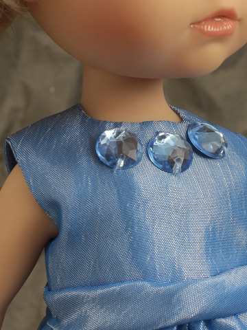 Голубой шелк - Детали. Одежда для кукол, пупсов и мягких игрушек.