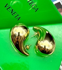 62154- Серьги КАПЛИ Large Drop Earrings BOTTEGA VENETA  в лимонной позолоте lux