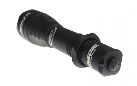 Тактический фонарь Armytek Dobermann Pro XHP35 HI (белый свет)