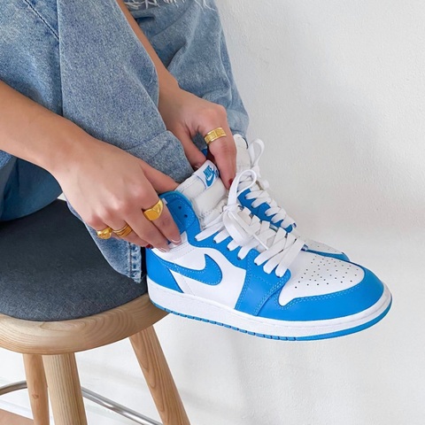 Nike Air Jordan 1 Mid Mixed Textures 