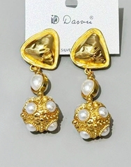 sergi-dlinnye-v-italyanskom-stile-s-zhemchugom