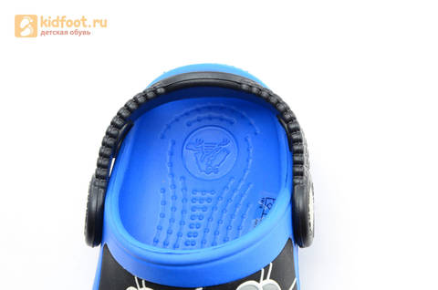 Сабо Крокс (Crocs) пляжные шлепанцы кроксы для мальчиков, цвет синий. Изображение 12 из 12.