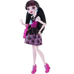 Дракулаура. Первый день в школе