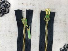 Молния шлифованная металл Т5, L 90 см, 2 бегунка, чёрный/золото