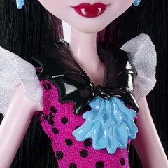 Дракулаура. Первый день в школе