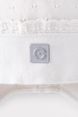 шапка  для девочки  КВ 20343/х/светло-молочный