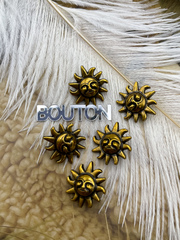 Пуговицы бронзовые в форме солнца с лицом