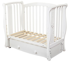 С 551 Кровать детская "Ярослава" резьба №11 декор №2 (Бабочка) (шоколад)