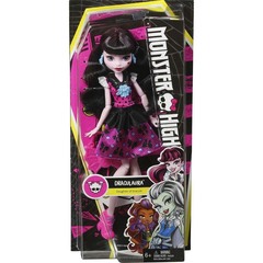 Дракулаура. Первый день в школе