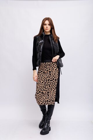 Marc Cain Джемпер из тонкой шерсти с отделкой люрексом. Эко-линейка ReThink Together