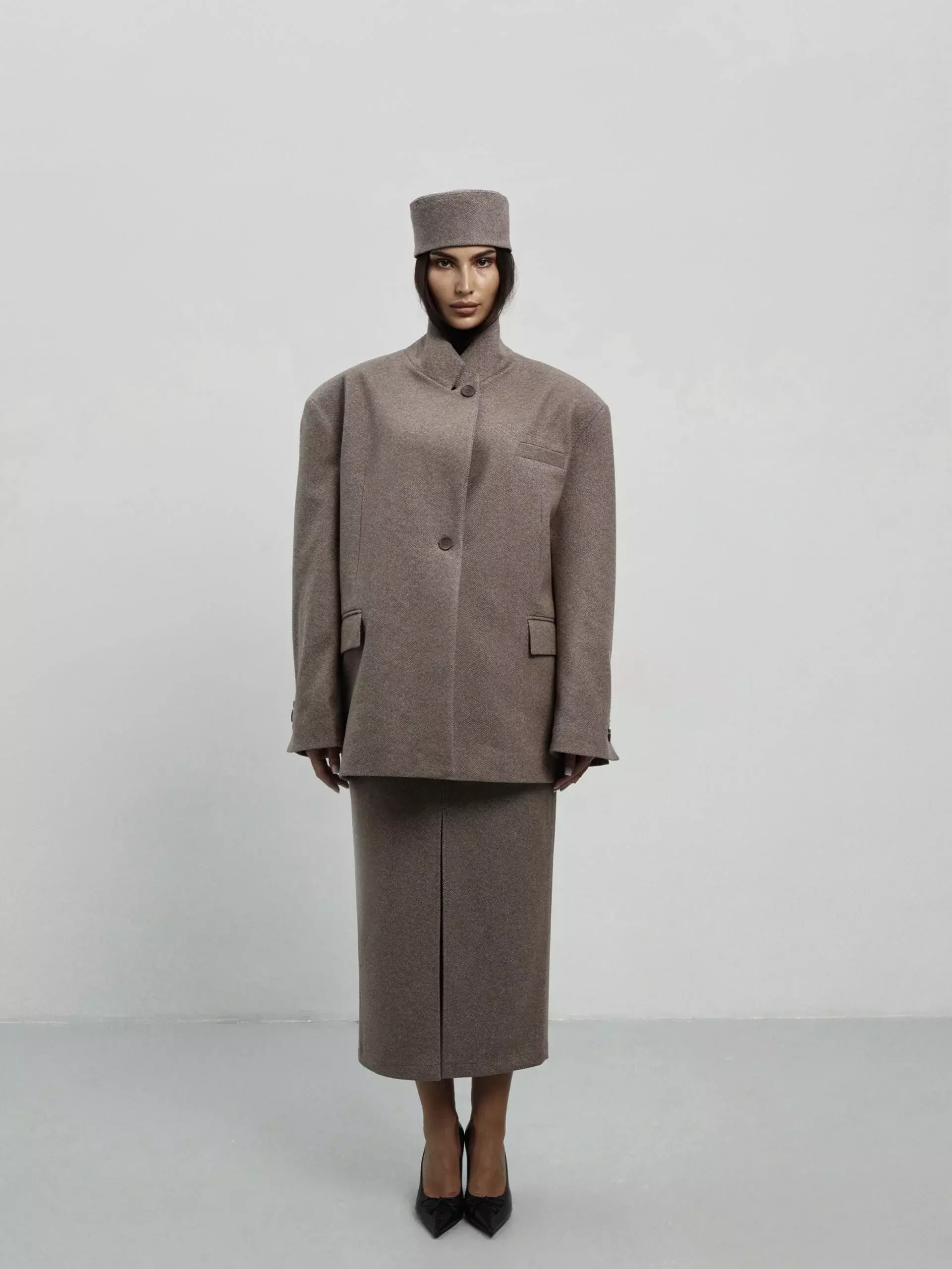 Пиджак оверсайз с объемными плечами, Коричневый