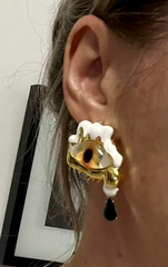 sergi-kolco-cloud-with-eye-zheltyj-glaz-v-stile-schiaparelli-s-beloj-ehmalyu