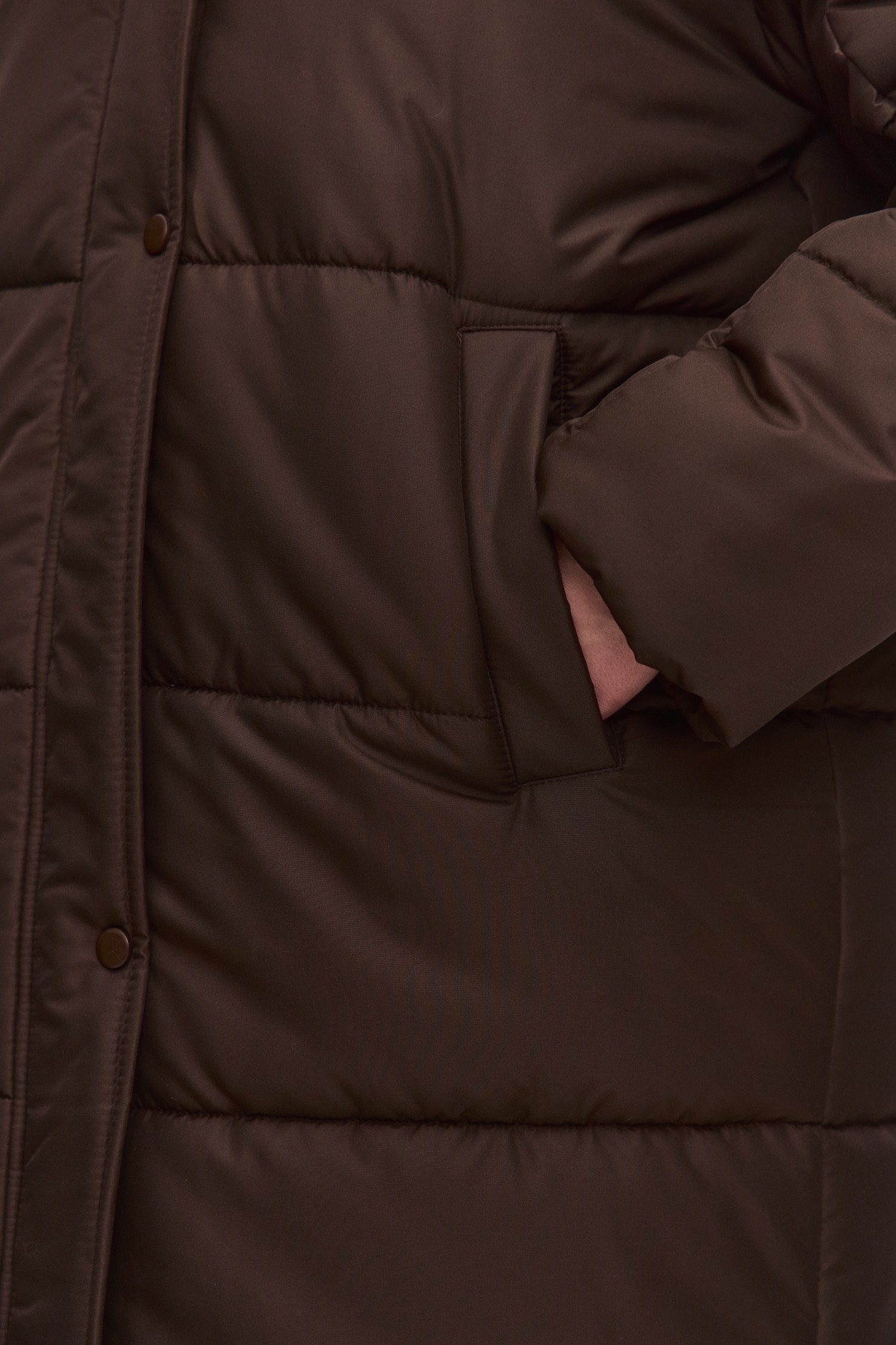 Пуховик длинный стеганый, шоколад