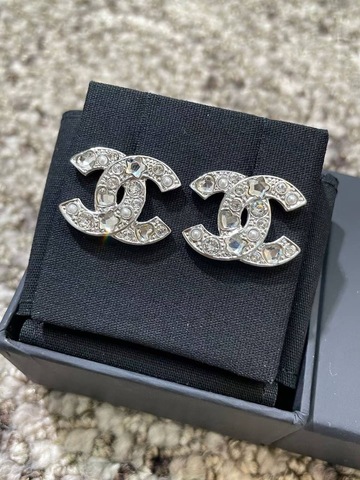 Серьги Chanel