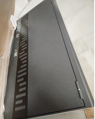 Входная стальная дверь BRAVO Thermo Д2 Букле черное/ Wenge Melinga, черные стеклянные вставки