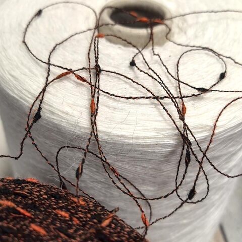 Фасонный меринос A ZETA FILATI VIENNA 800 черный с оранжевым