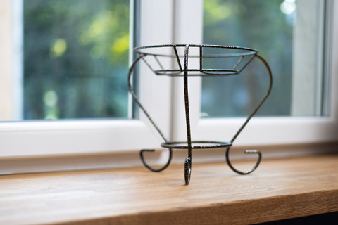 Подставка Настольная на 1 горшок Кувшин