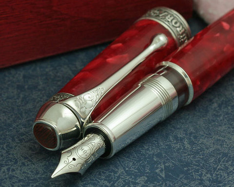 Ручка перьевая Aurora 85th Anniversary, F (AU-946M)