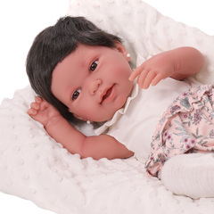 Munecas Antonio Juan Кукла-младенец Беатриц в розовом, 42 см (50036)