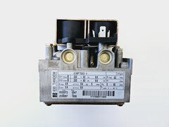 Газовый клапан NAVIEN GA 11K-35K/GST 35K-40K (арт. 30007717A, 30002203A, BH0901011A)