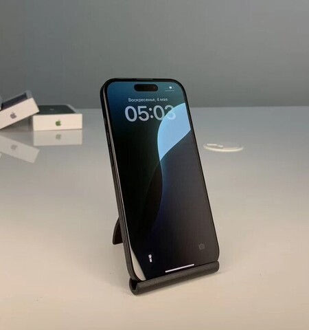 iPhone 15, 128 ГБ б/у