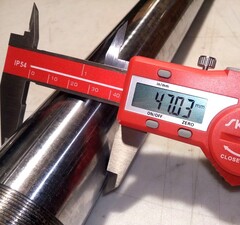 Перо вилки для Kawasaki KX125 / KX250F 2004-2008 г.в. 47*596 мм