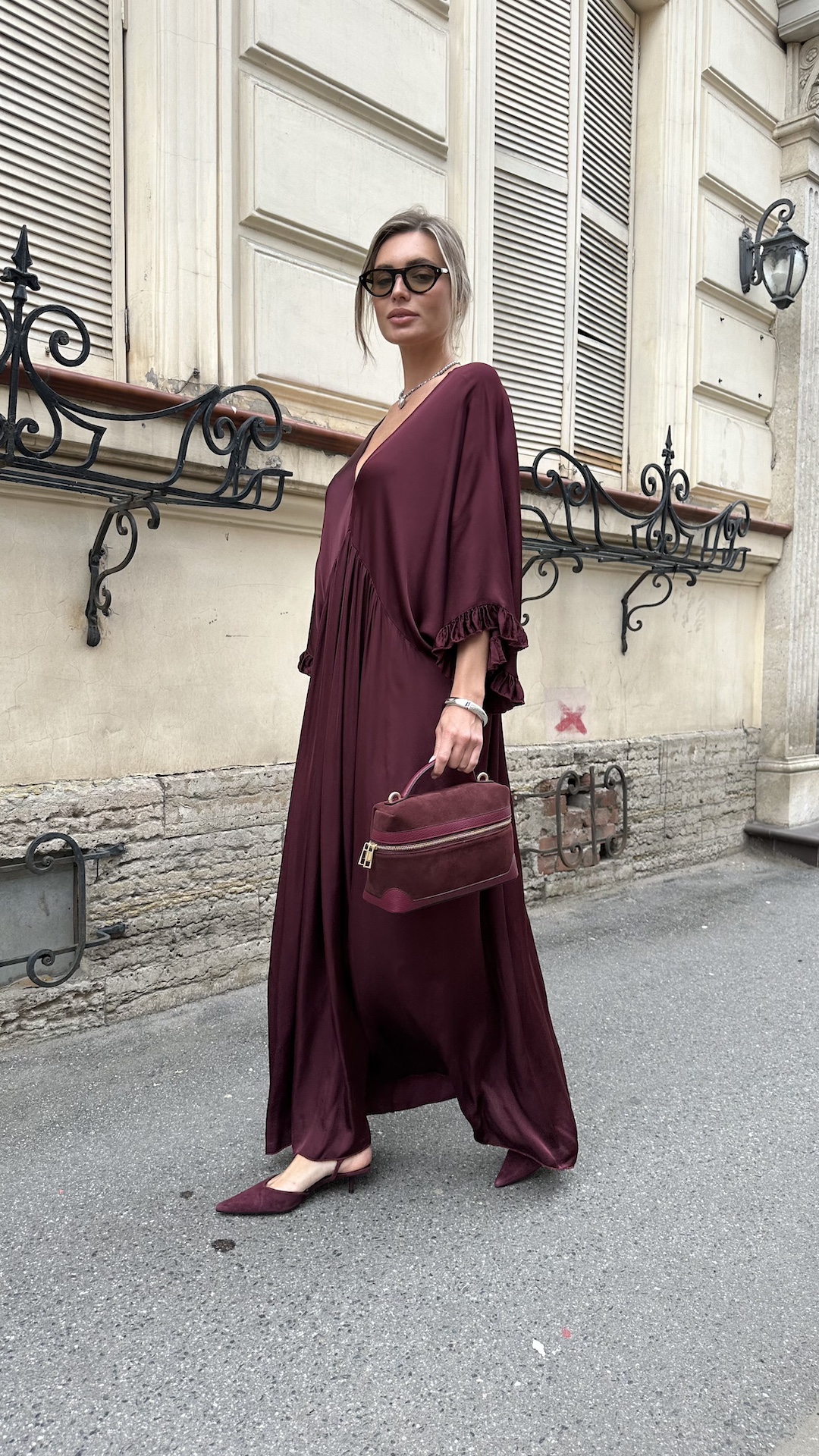 Платье в стиле oversize из струящейся вискозы
