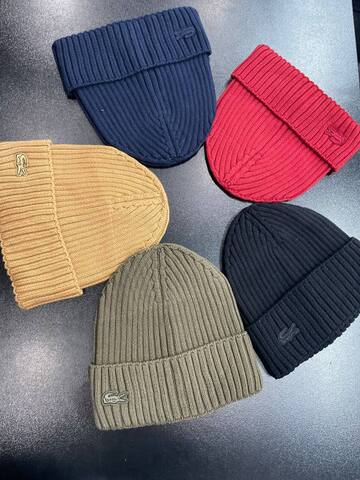 Шапка Lacoste 092585green