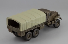 KRAZ-214B 1963-1967 khaki 1:43 Nash Avtoprom