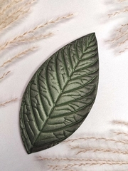 Молд пластиковый лист магнолии 15,5х7см