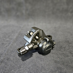 Калипер (тормоз дисковый) Shimano TX805, колодки B05S – купить за