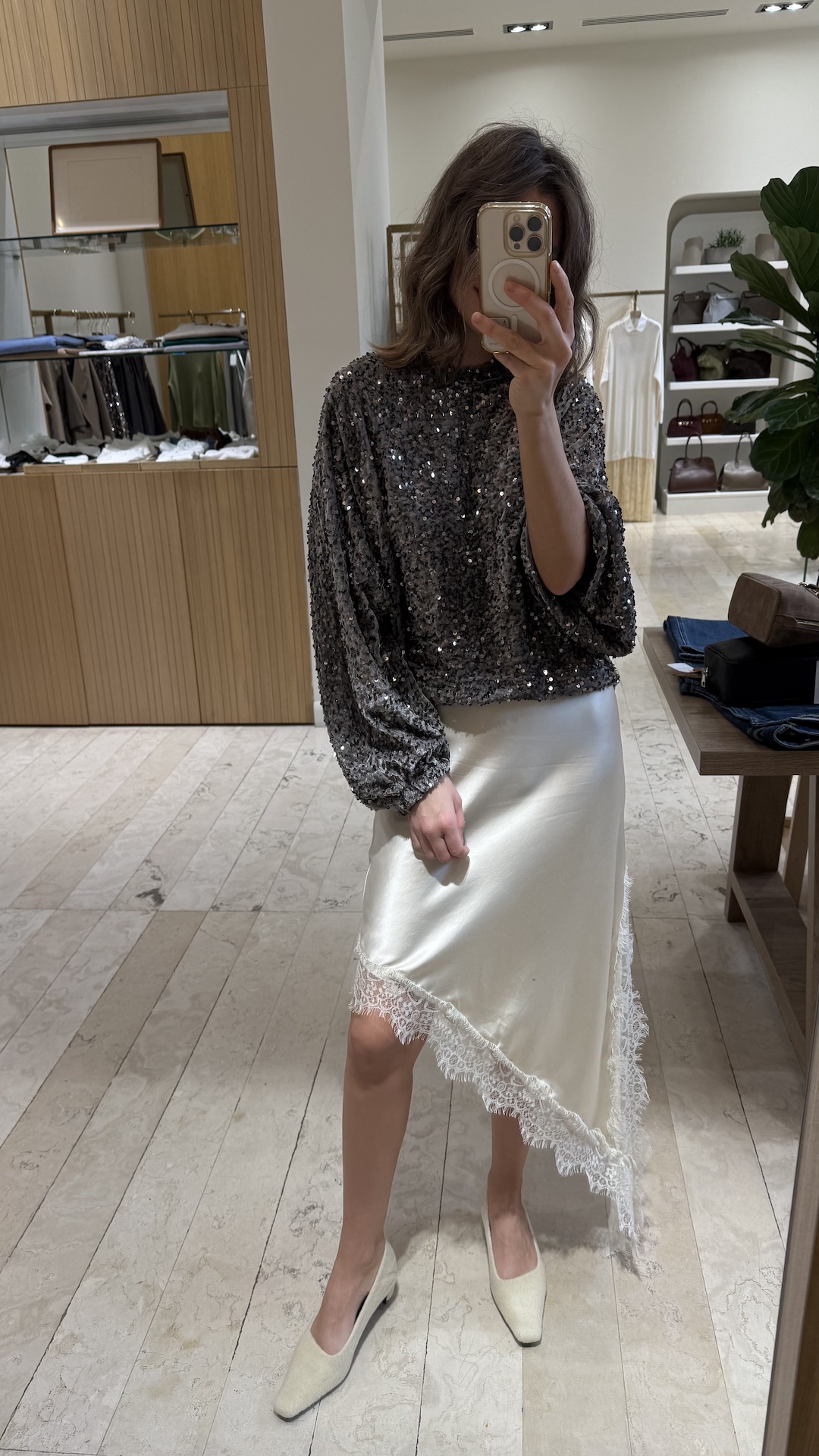 Юбка с косым краем